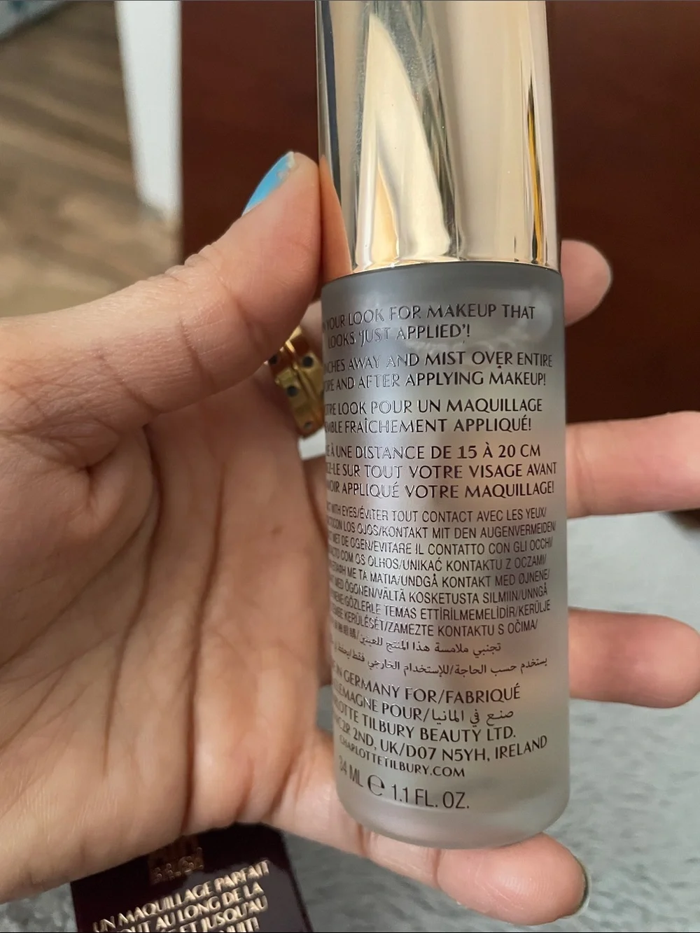 Charlotte Tilbury lightweight setting